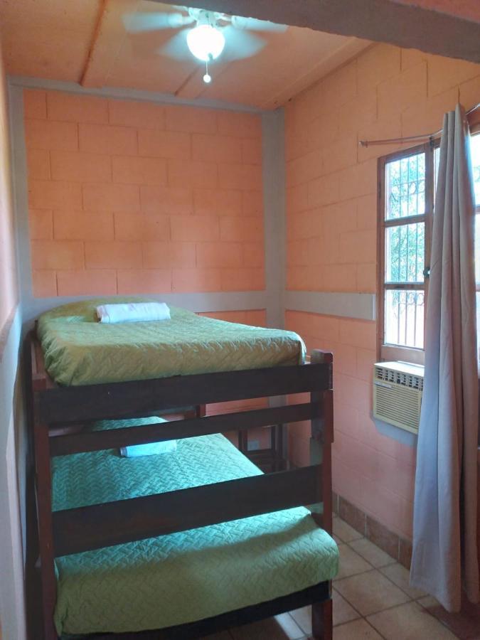Chilamar Surf Lodge 拉利伯塔德 外观 照片