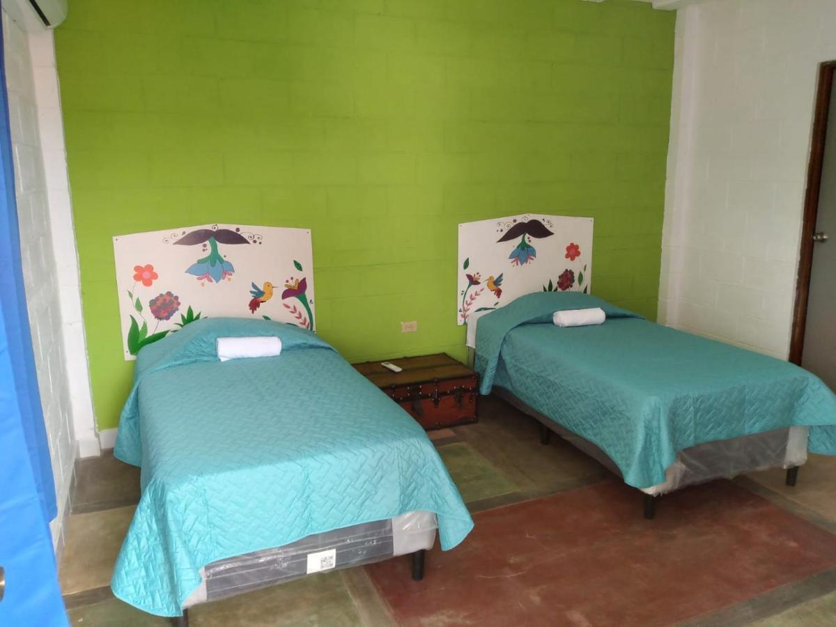 Chilamar Surf Lodge 拉利伯塔德 外观 照片